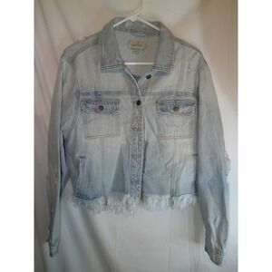 Charlie Paige Denim Jacket Distressed Frayed Hem‎ Light Wash Jean Jacket XL